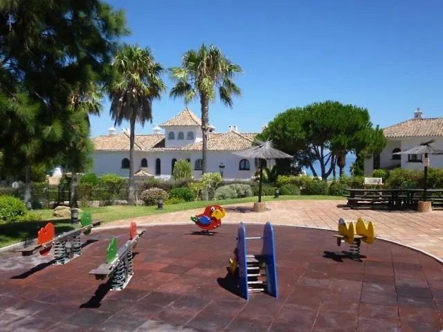 Duquesa Suites 2099 Manilva Spain